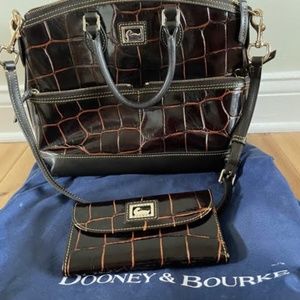 New Dooney & Bourke Handbag and Wallet